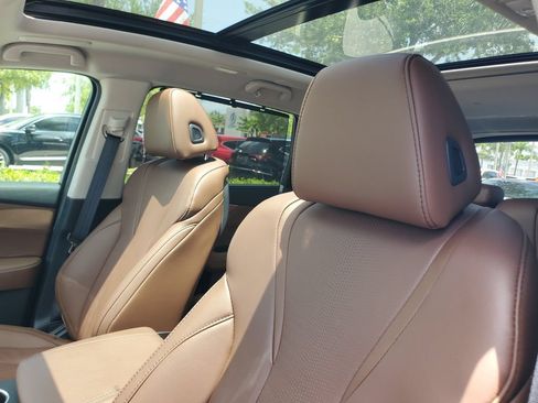 Certified 2025 Acura MDX FWD w/ Technology Package image 17