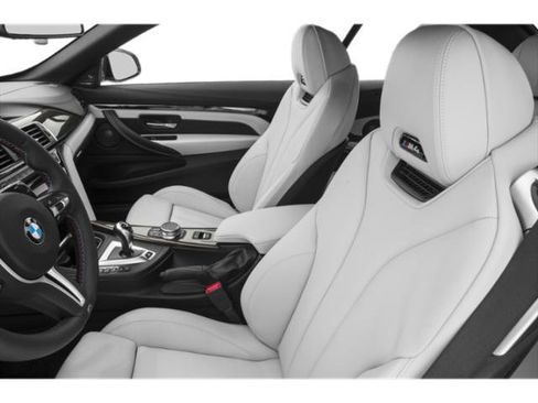 Used 2018 BMW M4 Convertible RWD image 8