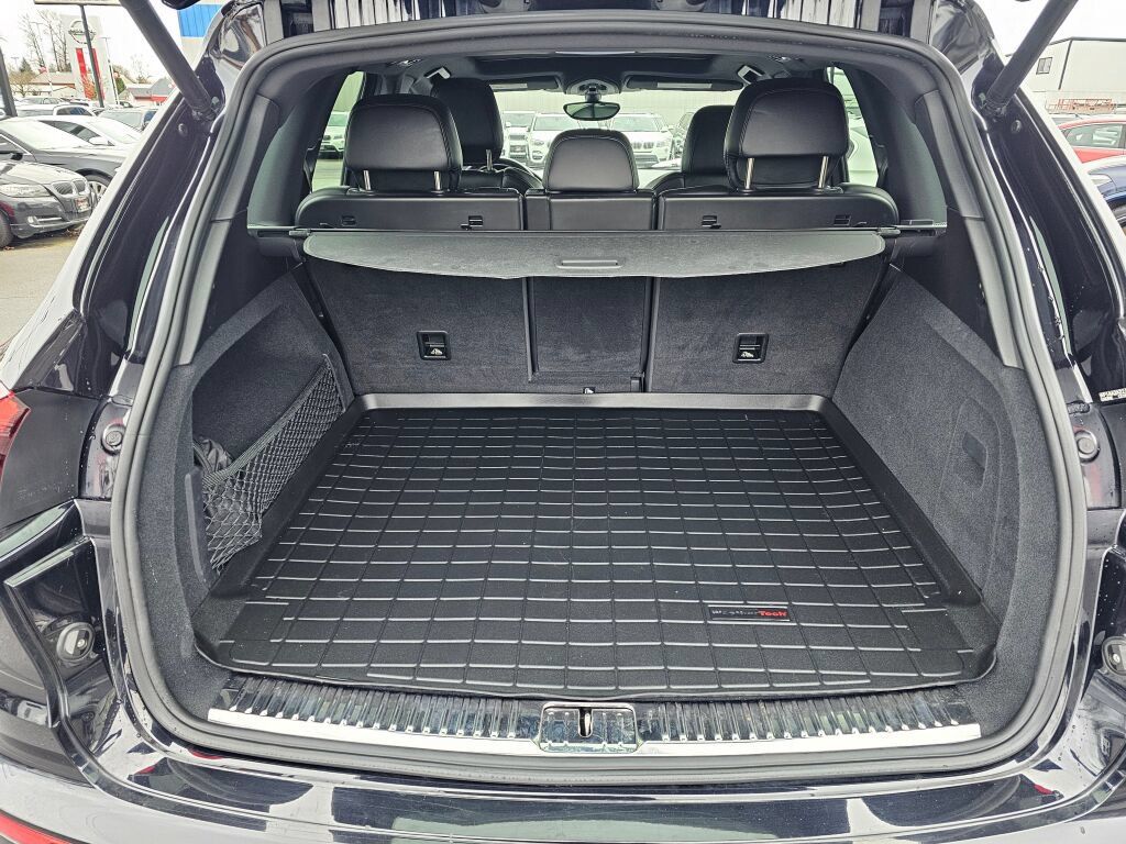 Used 2018 Porsche Cayenne Platinum Edition AWD/4WD image 15
