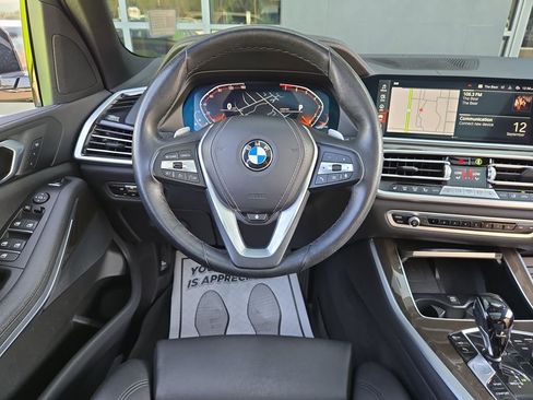Used 2022 BMW X5 xDrive40i w/ Parking Assistance Package image 19