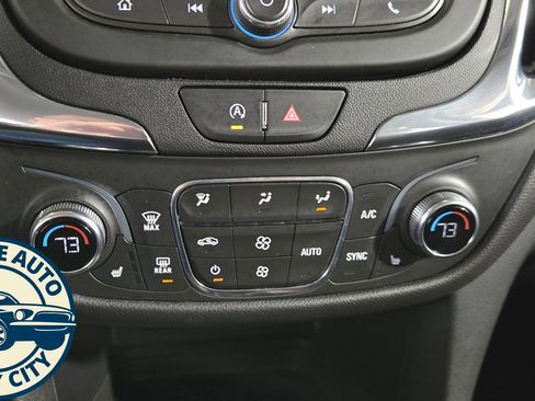 Used 2023 Chevrolet Equinox LT image 19