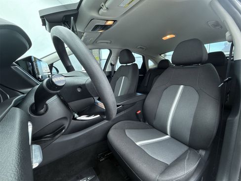 Used 2021 Hyundai Sonata SEL w/ Preferred Accessory Package image 10