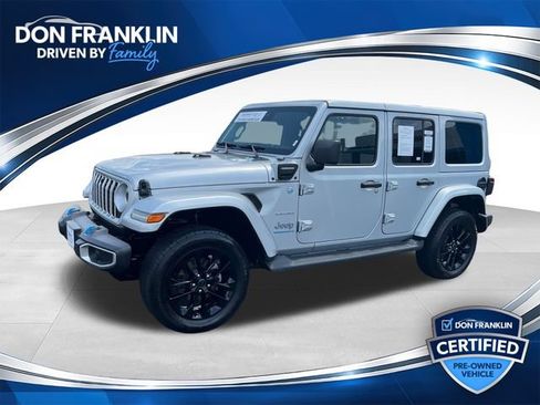 Used 2024 Jeep Wrangler Unlimited Sahara w/ Technology Group AWD/4WD image 1