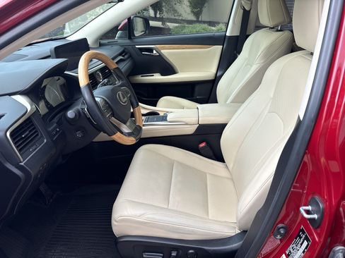 Used 2022 Lexus RX 350L Premium w/ Premium Package AWD/4WD image 16