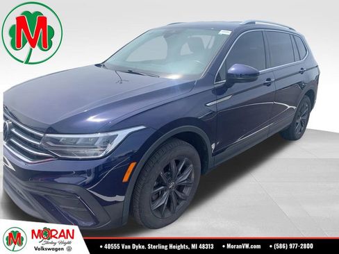 Used 2023 Volkswagen Tiguan SE FWD image 1