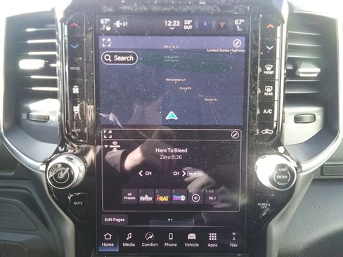 New 2026 RAM 2500 Laramie w/ Towing Technology Group image 19