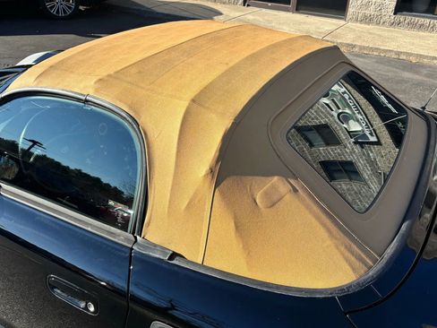 Used 2002 Toyota MR2 image 13