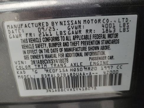 Used 2025 Nissan Sentra SV w/ All-Weather Package FWD image 33