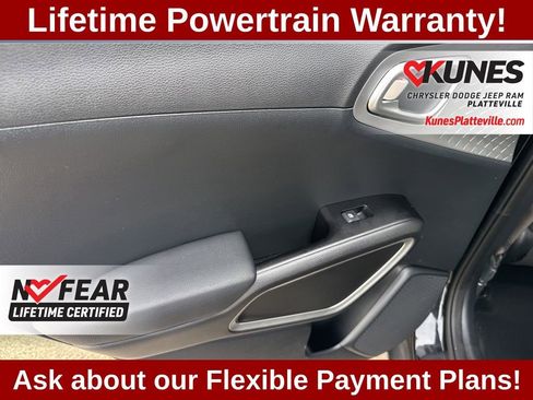 Used 2025 Kia Soul LX FWD image 33