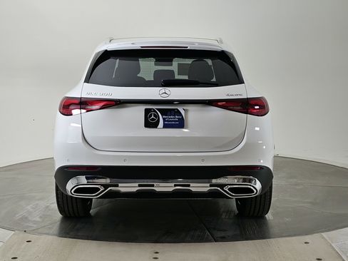 New 2026 Mercedes-Benz GLC 300 4MATIC image 4