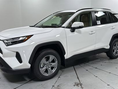 New 2025 Toyota RAV4 XLE