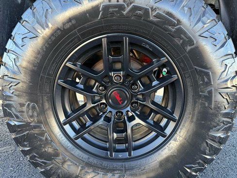 Used 2021 Toyota Tacoma TRD Pro image 17