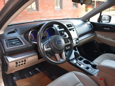 Used 2015 Subaru Outback 2.5i Limited w/ Protection Package #2 image 11