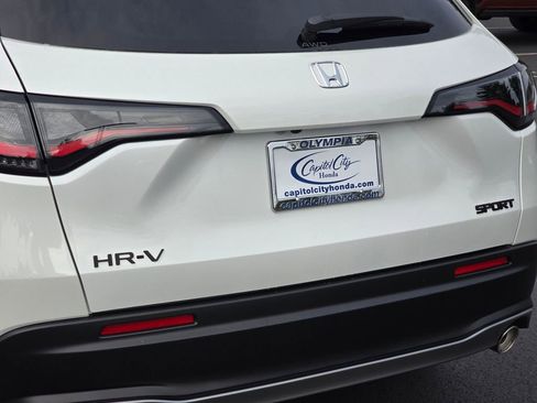 Certified 2026 Honda HR-V Sport image 29