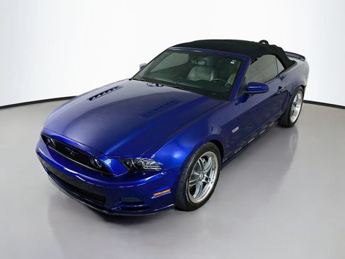Used 2014 Ford Mustang GT Premium w/ Electronics Package RWD image 41