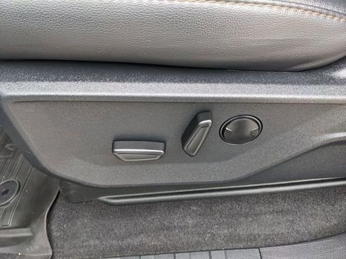 Certified 2025 Ford F150 Lariat w/ Equipment Group 501A Mid image 23