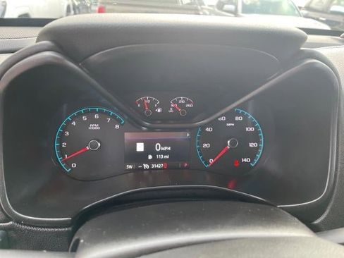 Used 2022 GMC Canyon Denali image 11