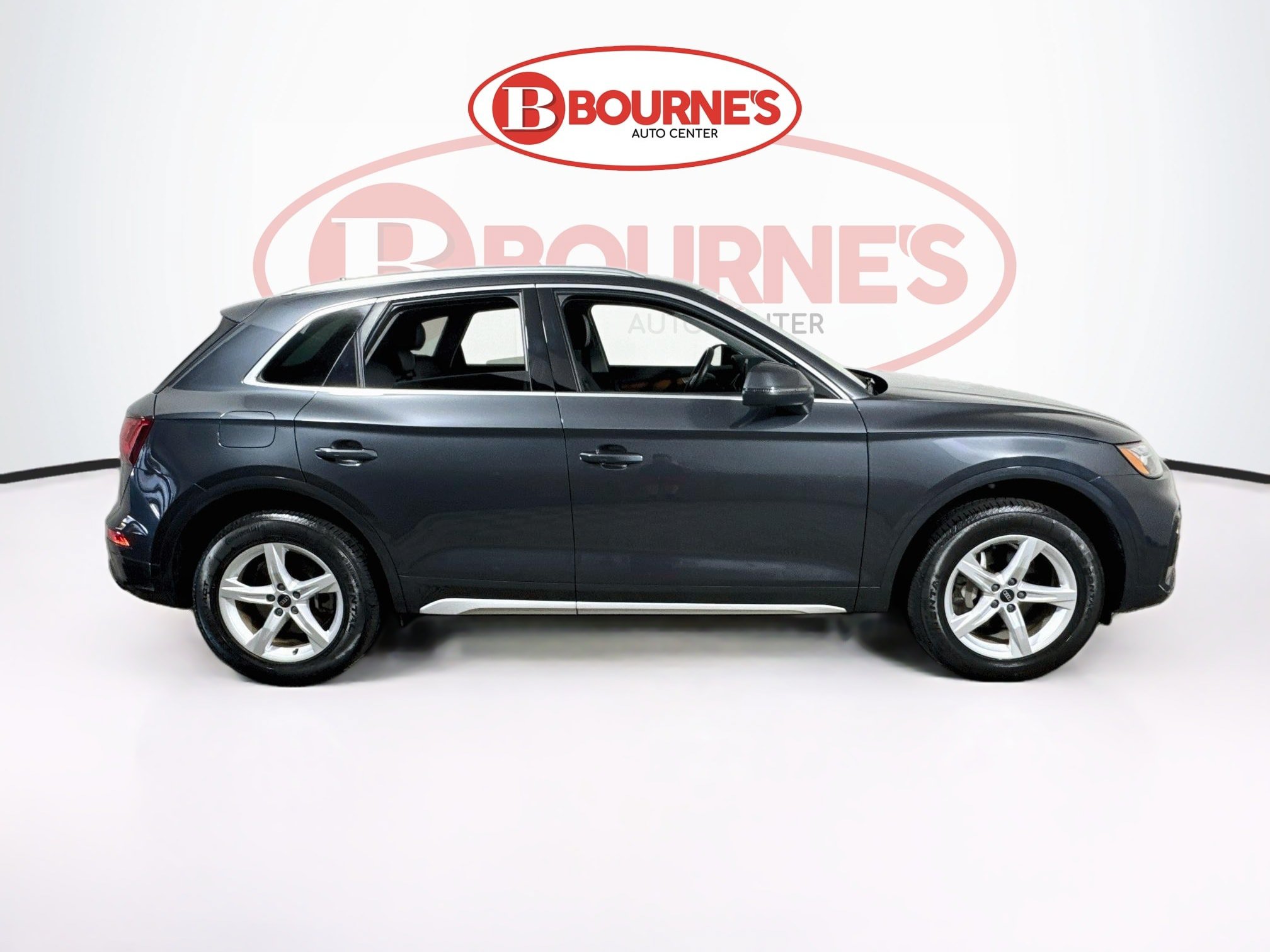 Used 2023 Audi Q5 2.0T Premium w/ Convenience Package AWD/4WD image 11