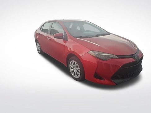 Used 2018 Toyota Corolla LE FWD image 4