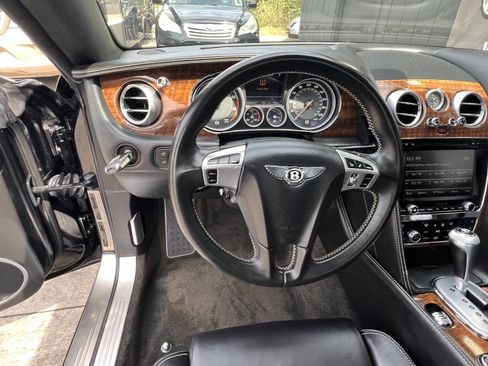 Used 2013 Bentley Continental GT image 17