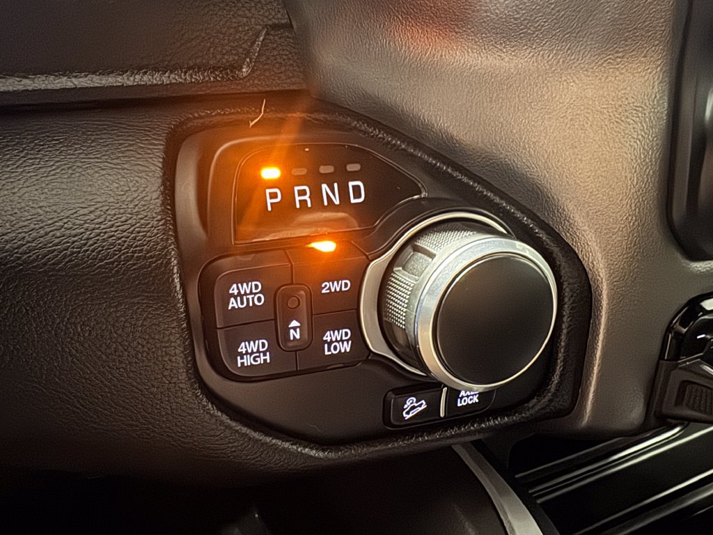 Used 2022 RAM 1500 Big Horn AWD/4WD image 35