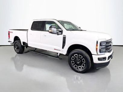 New 2026 Ford F350 Platinum w/ FX4 Off-Road Package