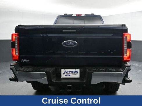 Used 2023 Ford F350 Lariat w/ Chrome Package image 11