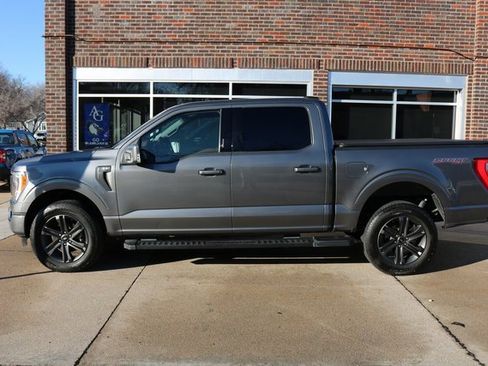 Used 2023 Ford F150 Lariat image 2