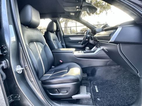 Used 2025 MAZDA CX-90 3.3 Turbo S w/ Premium Package image 20