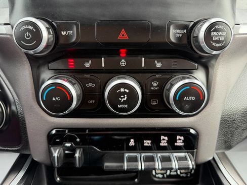 Used 2022 RAM 1500 Big Horn image 34