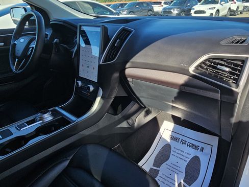 Used 2024 Ford Edge SEL image 27