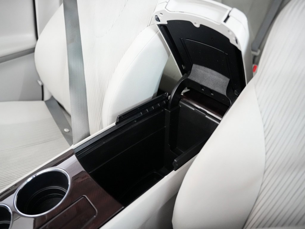 Used 2012 Toyota Venza LE FWD image 29