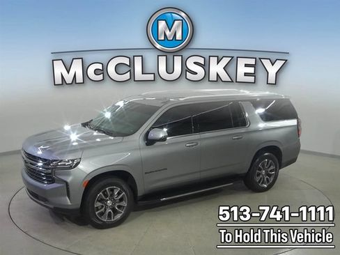 Certified 2024 Chevrolet Suburban LT w/ Luxury Package AWD/4WD image 1