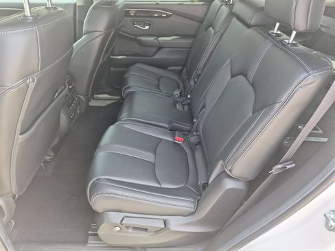 Certified 2024 Honda Pilot EX-L image 24