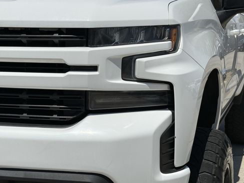 Used 2019 Chevrolet Silverado 1500 LT w/ Texas Edition RWD image 11