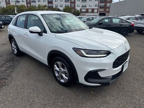 Certified 2023 Honda HR-V LX image 22