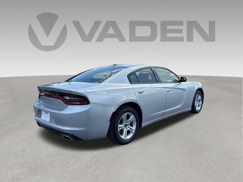 Used 2022 Dodge Charger SXT RWD image 20