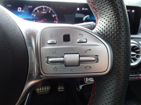 Used 2020 Mercedes-Benz A 220 4MATIC image 26
