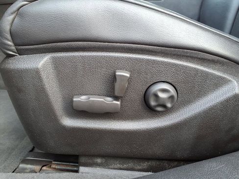 Used 2006 Cadillac STS w/ Preferred Equipment Group image 14