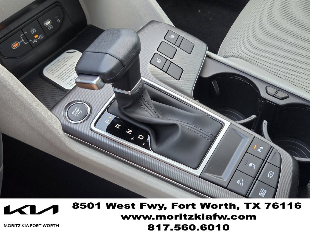 New 2026 Kia Sportage EX FWD image 17