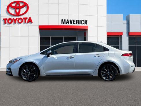 New 2026 Toyota Corolla SE w/ SE Package FWD image 2