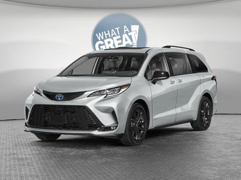 New 2026 Toyota Sienna XSE AWD/4WD image 1