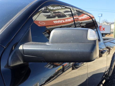 Used 2018 RAM 2500 Laramie w/ Sport Appearance Group image 29