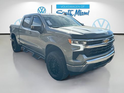 Used 2023 Chevrolet Silverado 1500 LT w/ Protection Package image 1
