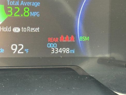 Used 2025 Toyota RAV4 XLE image 18