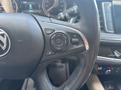 Used 2019 Buick Enclave Essence FWD image 25