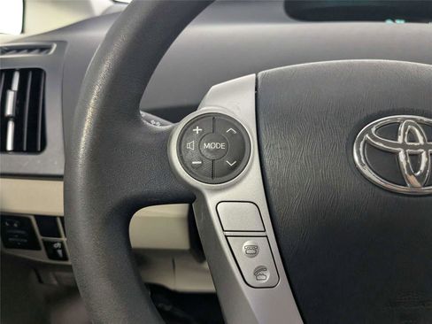 Used 2013 Toyota Prius Two FWD image 17