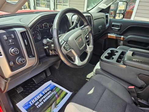 Used 2016 GMC Sierra 2500 SLE w/ SLE Preferred Package AWD/4WD image 13