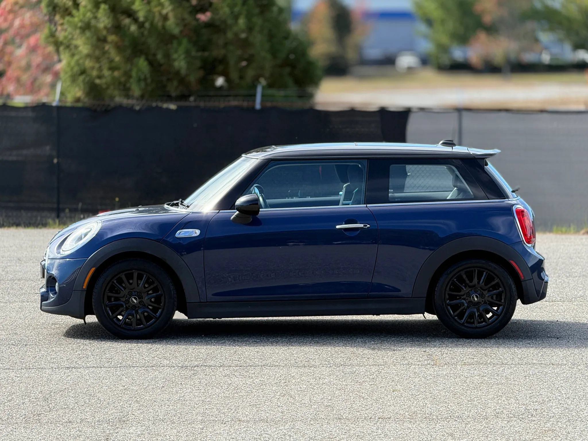 Used 2017 MINI Cooper S FWD image 8