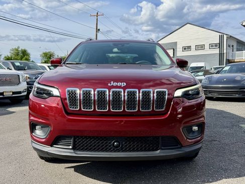 Used 2021 Jeep Cherokee Latitude Lux FWD image 2